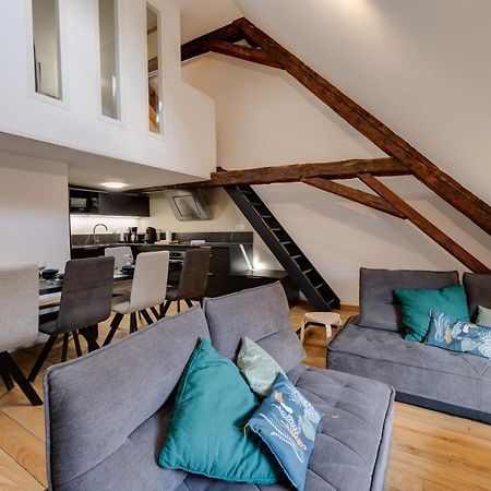 Le Septqatre - Grand Triplex Au Coeur De La Vieille Ville Annecy Extérieur photo