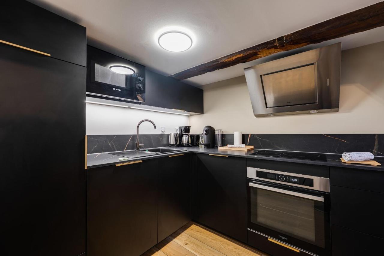 Le Septqatre - Grand Triplex Au Coeur De La Vieille Ville Annecy Extérieur photo